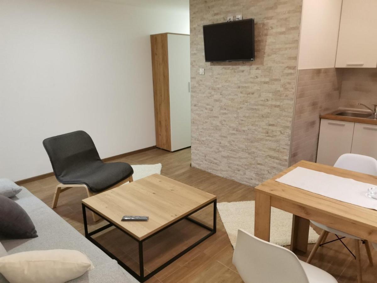Crni Vrh Vila Vrh מראה חיצוני תמונה