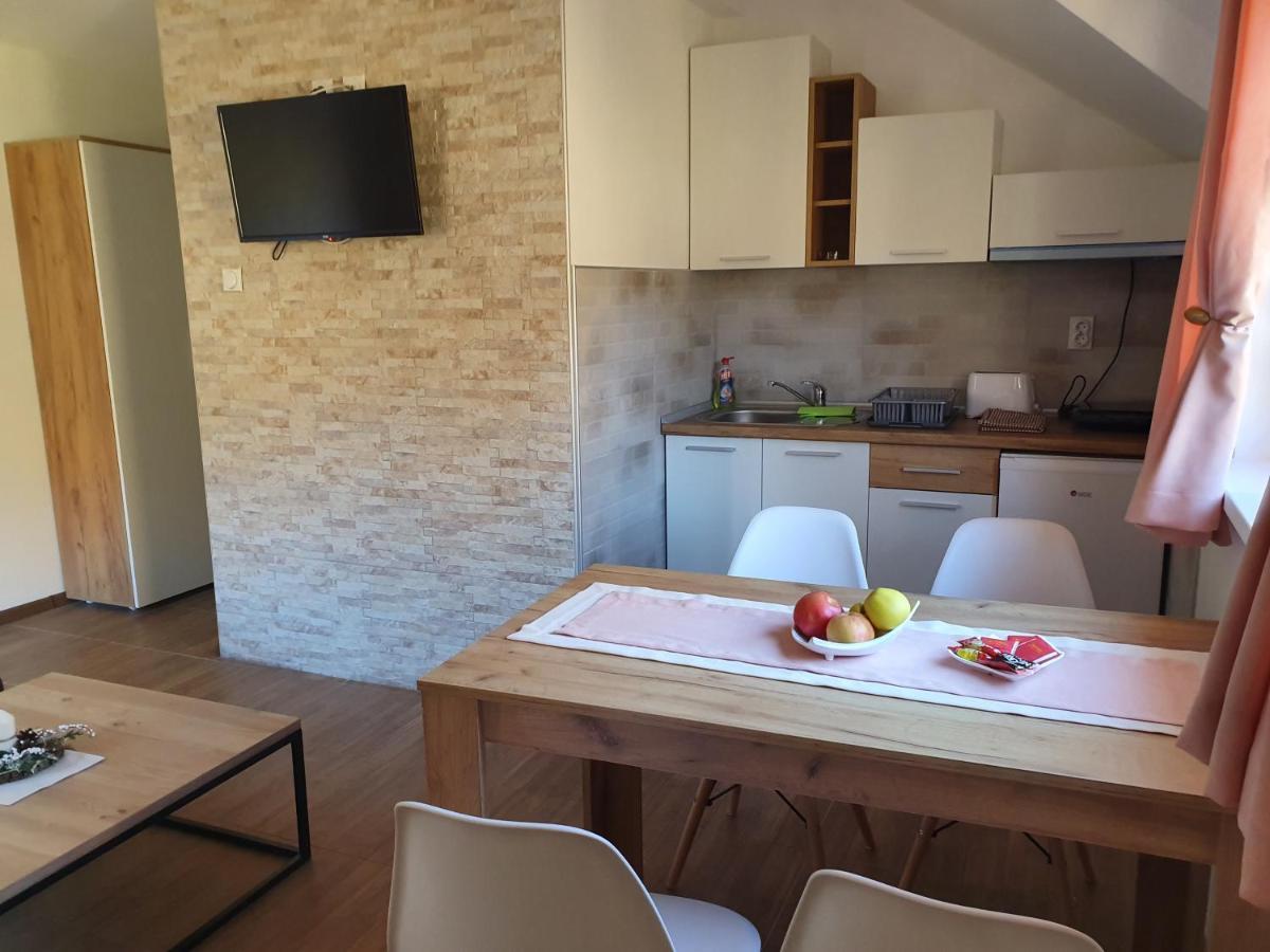 Crni Vrh Vila Vrh מראה חיצוני תמונה